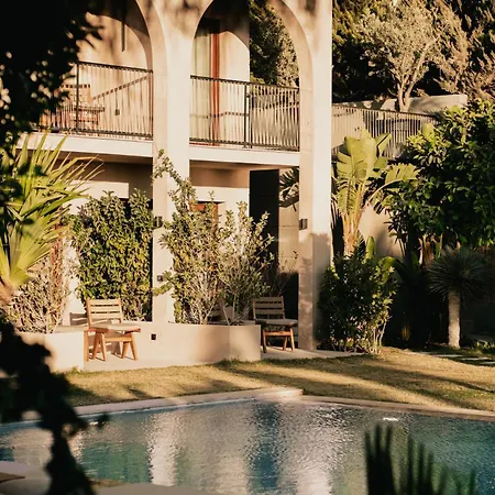Hotel Voger Ayasaranda *