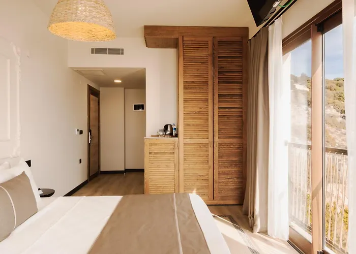 Hotel L'saranda House 16 Adult Only *