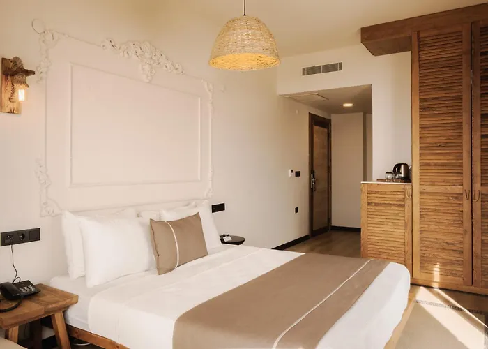 Hotel L'saranda House 16 Adult Only *