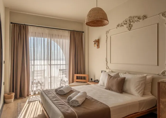 L'saranda House 16 Adult Only