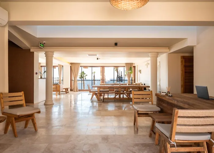 L'saranda House 16 Adult Only *