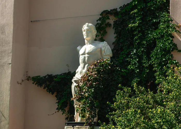 L'saranda House 16 Adult Only 酒店