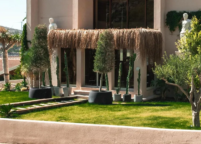 L'saranda House 16 Adult Only 酒店